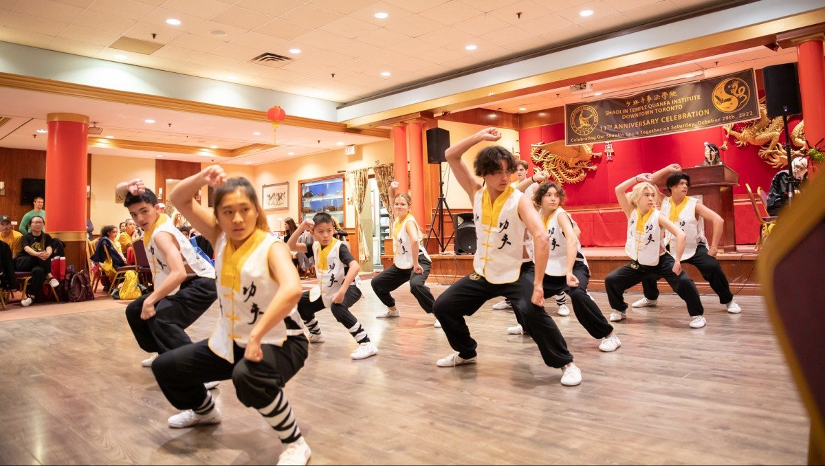 /assets/image/2022-10-29-STQI-Downtown-11th-Anniversary-Shaolin-Celebration-009-162-FTTr.jpg